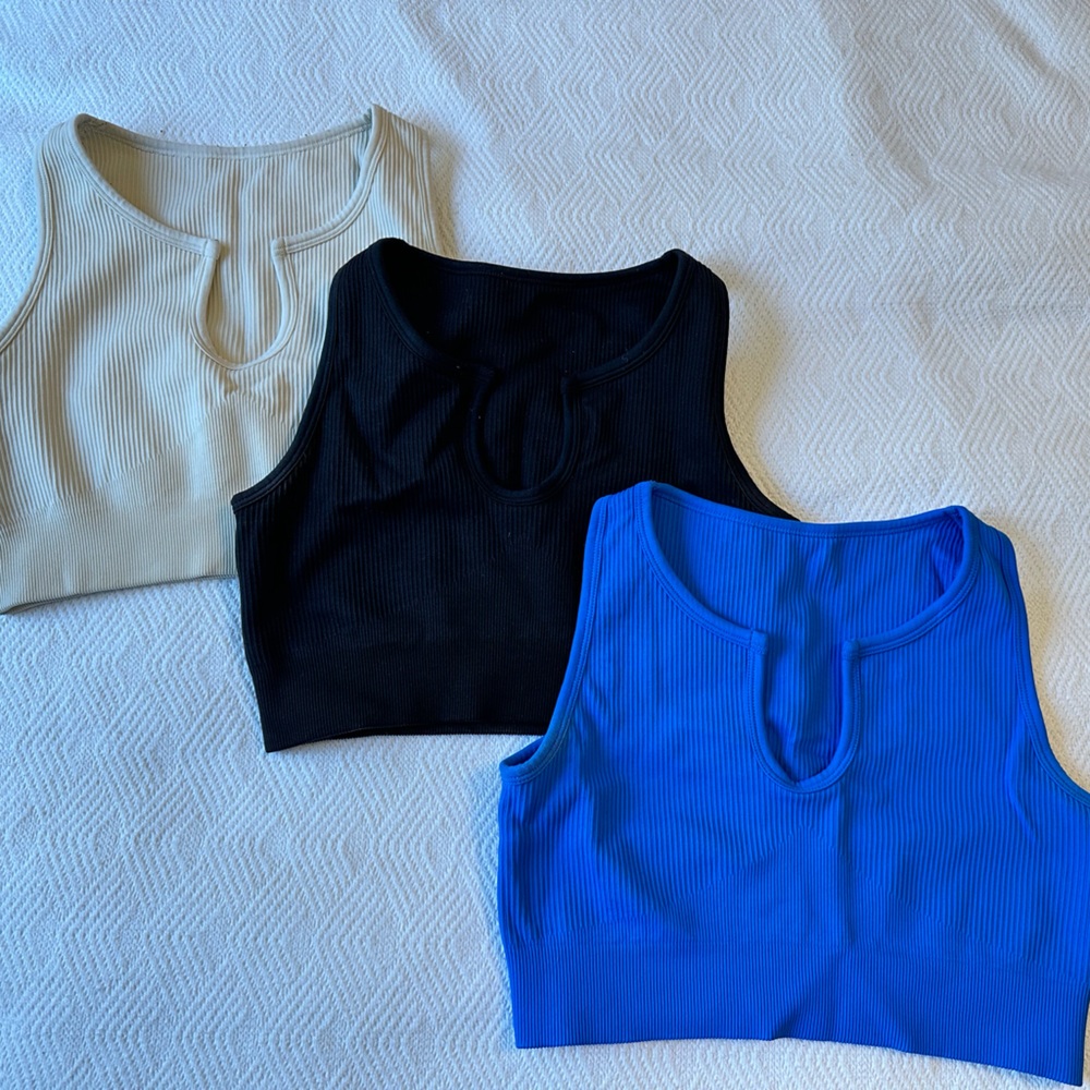 3 sports bra/crop tops